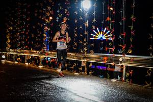 BIB: 402
                            <button type="button" onclick="openModal(17906326)" class="btn btn-primary btn-sm float-right btn-popup" data-toggle="modal" data-target=".modal-high-quality">
                        <i class="fas fa-shopping-cart"></i> Add to Cart
                    </button>
                                            <button type="button" onclick="isThisMe(17906326, true)" class="btn btn-success btn-sm float-right btn-popup btn-isme hidden" data-toggle="tooltip" data-placement="bottom" title="นี่คือรูปของคุณใช่ไหม คลิกที่นี่เพื่อเอาเข้าอัลบั้ม">
                        <i class="fas fa-plus"></i> Add to album
                    </button>
                    <button type="button" onclick="isThisMe(17906326, false)" class="btn btn-warning btn-sm float-right btn-popup btn-isnotme hidden">
                        <i class="fas fa-ban"></i> Remove from album
                    </button>