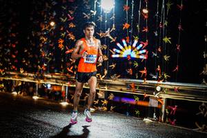 BIB: 40145
                            <button type="button" onclick="openModal(17912399)" class="btn btn-primary btn-sm float-right btn-popup" data-toggle="modal" data-target=".modal-high-quality">
                        <i class="fas fa-shopping-cart"></i> Add to Cart
                    </button>
                                            <button type="button" onclick="isThisMe(17912399, true)" class="btn btn-success btn-sm float-right btn-popup btn-isme hidden" data-toggle="tooltip" data-placement="bottom" title="นี่คือรูปของคุณใช่ไหม คลิกที่นี่เพื่อเอาเข้าอัลบั้ม">
                        <i class="fas fa-plus"></i> Add to album
                    </button>
                    <button type="button" onclick="isThisMe(17912399, false)" class="btn btn-warning btn-sm float-right btn-popup btn-isnotme hidden">
                        <i class="fas fa-ban"></i> Remove from album
                    </button>