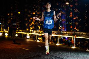 BIB: 417
                            <button type="button" onclick="openModal(17922980)" class="btn btn-primary btn-sm float-right btn-popup" data-toggle="modal" data-target=".modal-high-quality">
                        <i class="fas fa-shopping-cart"></i> Add to Cart
                    </button>
                                            <button type="button" onclick="isThisMe(17922980, true)" class="btn btn-success btn-sm float-right btn-popup btn-isme hidden" data-toggle="tooltip" data-placement="bottom" title="นี่คือรูปของคุณใช่ไหม คลิกที่นี่เพื่อเอาเข้าอัลบั้ม">
                        <i class="fas fa-plus"></i> Add to album
                    </button>
                    <button type="button" onclick="isThisMe(17922980, false)" class="btn btn-warning btn-sm float-right btn-popup btn-isnotme hidden">
                        <i class="fas fa-ban"></i> Remove from album
                    </button>