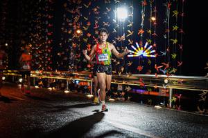 BIB: 40844
                            <button type="button" onclick="openModal(17917406)" class="btn btn-primary btn-sm float-right btn-popup" data-toggle="modal" data-target=".modal-high-quality">
                        <i class="fas fa-shopping-cart"></i> Add to Cart
                    </button>
                                            <button type="button" onclick="isThisMe(17917406, true)" class="btn btn-success btn-sm float-right btn-popup btn-isme hidden" data-toggle="tooltip" data-placement="bottom" title="นี่คือรูปของคุณใช่ไหม คลิกที่นี่เพื่อเอาเข้าอัลบั้ม">
                        <i class="fas fa-plus"></i> Add to album
                    </button>
                    <button type="button" onclick="isThisMe(17917406, false)" class="btn btn-warning btn-sm float-right btn-popup btn-isnotme hidden">
                        <i class="fas fa-ban"></i> Remove from album
                    </button>