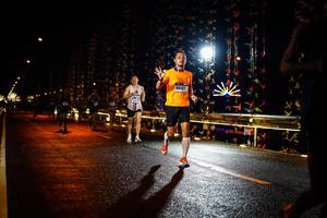 BIB: 8402
                            <button type="button" onclick="openModal(17921532)" class="btn btn-primary btn-sm float-right btn-popup" data-toggle="modal" data-target=".modal-high-quality">
                        <i class="fas fa-shopping-cart"></i> Add to Cart
                    </button>
                                            <button type="button" onclick="isThisMe(17921532, true)" class="btn btn-success btn-sm float-right btn-popup btn-isme hidden" data-toggle="tooltip" data-placement="bottom" title="นี่คือรูปของคุณใช่ไหม คลิกที่นี่เพื่อเอาเข้าอัลบั้ม">
                        <i class="fas fa-plus"></i> Add to album
                    </button>
                    <button type="button" onclick="isThisMe(17921532, false)" class="btn btn-warning btn-sm float-right btn-popup btn-isnotme hidden">
                        <i class="fas fa-ban"></i> Remove from album
                    </button>