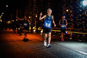 BIB: 40372
                            <button type="button" onclick="openModal(17931544)" class="btn btn-primary btn-sm float-right btn-popup" data-toggle="modal" data-target=".modal-high-quality">
                        <i class="fas fa-shopping-cart"></i> Add to Cart
                    </button>
                                            <button type="button" onclick="isThisMe(17931544, true)" class="btn btn-success btn-sm float-right btn-popup btn-isme hidden" data-toggle="tooltip" data-placement="bottom" title="นี่คือรูปของคุณใช่ไหม คลิกที่นี่เพื่อเอาเข้าอัลบั้ม">
                        <i class="fas fa-plus"></i> Add to album
                    </button>
                    <button type="button" onclick="isThisMe(17931544, false)" class="btn btn-warning btn-sm float-right btn-popup btn-isnotme hidden">
                        <i class="fas fa-ban"></i> Remove from album
                    </button>