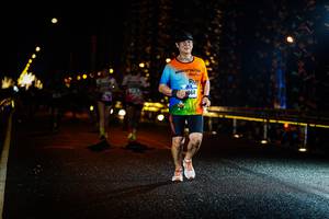 BIB: 064
                            <button type="button" onclick="openModal(18233149)" class="btn btn-primary btn-sm float-right btn-popup" data-toggle="modal" data-target=".modal-high-quality">
                        <i class="fas fa-shopping-cart"></i> Add to Cart
                    </button>
                                            <button type="button" onclick="isThisMe(18233149, true)" class="btn btn-success btn-sm float-right btn-popup btn-isme hidden" data-toggle="tooltip" data-placement="bottom" title="นี่คือรูปของคุณใช่ไหม คลิกที่นี่เพื่อเอาเข้าอัลบั้ม">
                        <i class="fas fa-plus"></i> Add to album
                    </button>
                    <button type="button" onclick="isThisMe(18233149, false)" class="btn btn-warning btn-sm float-right btn-popup btn-isnotme hidden">
                        <i class="fas fa-ban"></i> Remove from album
                    </button>