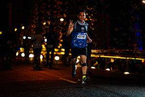 BIB: 42745
                            <button type="button" onclick="openModal(18234281)" class="btn btn-primary btn-sm float-right btn-popup" data-toggle="modal" data-target=".modal-high-quality">
                        <i class="fas fa-shopping-cart"></i> Add to Cart
                    </button>
                                            <button type="button" onclick="isThisMe(18234281, true)" class="btn btn-success btn-sm float-right btn-popup btn-isme hidden" data-toggle="tooltip" data-placement="bottom" title="นี่คือรูปของคุณใช่ไหม คลิกที่นี่เพื่อเอาเข้าอัลบั้ม">
                        <i class="fas fa-plus"></i> Add to album
                    </button>
                    <button type="button" onclick="isThisMe(18234281, false)" class="btn btn-warning btn-sm float-right btn-popup btn-isnotme hidden">
                        <i class="fas fa-ban"></i> Remove from album
                    </button>