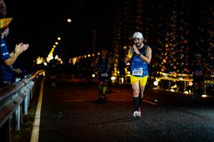 BIB: 41372
                            <button type="button" onclick="openModal(18233342)" class="btn btn-primary btn-sm float-right btn-popup" data-toggle="modal" data-target=".modal-high-quality">
                        <i class="fas fa-shopping-cart"></i> Add to Cart
                    </button>
                                            <button type="button" onclick="isThisMe(18233342, true)" class="btn btn-success btn-sm float-right btn-popup btn-isme hidden" data-toggle="tooltip" data-placement="bottom" title="นี่คือรูปของคุณใช่ไหม คลิกที่นี่เพื่อเอาเข้าอัลบั้ม">
                        <i class="fas fa-plus"></i> Add to album
                    </button>
                    <button type="button" onclick="isThisMe(18233342, false)" class="btn btn-warning btn-sm float-right btn-popup btn-isnotme hidden">
                        <i class="fas fa-ban"></i> Remove from album
                    </button>