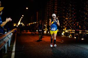 BIB: 41372
                            <button type="button" onclick="openModal(18233339)" class="btn btn-primary btn-sm float-right btn-popup" data-toggle="modal" data-target=".modal-high-quality">
                        <i class="fas fa-shopping-cart"></i> Add to Cart
                    </button>
                                            <button type="button" onclick="isThisMe(18233339, true)" class="btn btn-success btn-sm float-right btn-popup btn-isme hidden" data-toggle="tooltip" data-placement="bottom" title="นี่คือรูปของคุณใช่ไหม คลิกที่นี่เพื่อเอาเข้าอัลบั้ม">
                        <i class="fas fa-plus"></i> Add to album
                    </button>
                    <button type="button" onclick="isThisMe(18233339, false)" class="btn btn-warning btn-sm float-right btn-popup btn-isnotme hidden">
                        <i class="fas fa-ban"></i> Remove from album
                    </button>