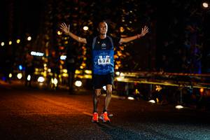 BIB: 413
                            <button type="button" onclick="openModal(18233728)" class="btn btn-primary btn-sm float-right btn-popup" data-toggle="modal" data-target=".modal-high-quality">
                        <i class="fas fa-shopping-cart"></i> Add to Cart
                    </button>
                                            <button type="button" onclick="isThisMe(18233728, true)" class="btn btn-success btn-sm float-right btn-popup btn-isme hidden" data-toggle="tooltip" data-placement="bottom" title="นี่คือรูปของคุณใช่ไหม คลิกที่นี่เพื่อเอาเข้าอัลบั้ม">
                        <i class="fas fa-plus"></i> Add to album
                    </button>
                    <button type="button" onclick="isThisMe(18233728, false)" class="btn btn-warning btn-sm float-right btn-popup btn-isnotme hidden">
                        <i class="fas fa-ban"></i> Remove from album
                    </button>