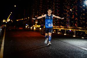 BIB: 40113
                            <button type="button" onclick="openModal(18233031)" class="btn btn-primary btn-sm float-right btn-popup" data-toggle="modal" data-target=".modal-high-quality">
                        <i class="fas fa-shopping-cart"></i> Add to Cart
                    </button>
                                            <button type="button" onclick="isThisMe(18233031, true)" class="btn btn-success btn-sm float-right btn-popup btn-isme hidden" data-toggle="tooltip" data-placement="bottom" title="นี่คือรูปของคุณใช่ไหม คลิกที่นี่เพื่อเอาเข้าอัลบั้ม">
                        <i class="fas fa-plus"></i> Add to album
                    </button>
                    <button type="button" onclick="isThisMe(18233031, false)" class="btn btn-warning btn-sm float-right btn-popup btn-isnotme hidden">
                        <i class="fas fa-ban"></i> Remove from album
                    </button>