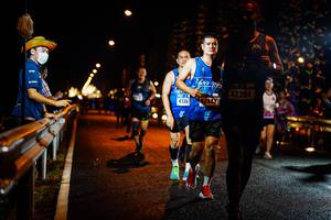 BIB: 2204, 41367, 42443
                            <button type="button" onclick="openModal(18233305)" class="btn btn-primary btn-sm float-right btn-popup" data-toggle="modal" data-target=".modal-high-quality">
                        <i class="fas fa-shopping-cart"></i> Add to Cart
                    </button>
                                            <button type="button" onclick="isThisMe(18233305, true)" class="btn btn-success btn-sm float-right btn-popup btn-isme hidden" data-toggle="tooltip" data-placement="bottom" title="นี่คือรูปของคุณใช่ไหม คลิกที่นี่เพื่อเอาเข้าอัลบั้ม">
                        <i class="fas fa-plus"></i> Add to album
                    </button>
                    <button type="button" onclick="isThisMe(18233305, false)" class="btn btn-warning btn-sm float-right btn-popup btn-isnotme hidden">
                        <i class="fas fa-ban"></i> Remove from album
                    </button>