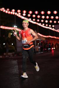 BIB: 2423
                            <button type="button" onclick="openModal(16405870)" class="btn btn-primary btn-sm float-right btn-popup" data-toggle="modal" data-target=".modal-high-quality">
                        <i class="fas fa-shopping-cart"></i> Add to Cart
                    </button>
                                            <button type="button" onclick="isThisMe(16405870, true)" class="btn btn-success btn-sm float-right btn-popup btn-isme hidden" data-toggle="tooltip" data-placement="bottom" title="นี่คือรูปของคุณใช่ไหม คลิกที่นี่เพื่อเอาเข้าอัลบั้ม">
                        <i class="fas fa-plus"></i> Add to album
                    </button>
                    <button type="button" onclick="isThisMe(16405870, false)" class="btn btn-warning btn-sm float-right btn-popup btn-isnotme hidden">
                        <i class="fas fa-ban"></i> Remove from album
                    </button>