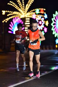 BIB: 23017, 201504
                            <button type="button" onclick="openModal(17333517)" class="btn btn-primary btn-sm float-right btn-popup" data-toggle="modal" data-target=".modal-high-quality">
                        <i class="fas fa-shopping-cart"></i> Add to Cart
                    </button>
                                            <button type="button" onclick="isThisMe(17333517, true)" class="btn btn-success btn-sm float-right btn-popup btn-isme hidden" data-toggle="tooltip" data-placement="bottom" title="นี่คือรูปของคุณใช่ไหม คลิกที่นี่เพื่อเอาเข้าอัลบั้ม">
                        <i class="fas fa-plus"></i> Add to album
                    </button>
                    <button type="button" onclick="isThisMe(17333517, false)" class="btn btn-warning btn-sm float-right btn-popup btn-isnotme hidden">
                        <i class="fas fa-ban"></i> Remove from album
                    </button>