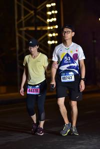 BIB: 40743, 44370
                            <button type="button" onclick="openModal(17482837)" class="btn btn-primary btn-sm float-right btn-popup" data-toggle="modal" data-target=".modal-high-quality">
                        <i class="fas fa-shopping-cart"></i> Add to Cart
                    </button>
                                            <button type="button" onclick="isThisMe(17482837, true)" class="btn btn-success btn-sm float-right btn-popup btn-isme hidden" data-toggle="tooltip" data-placement="bottom" title="นี่คือรูปของคุณใช่ไหม คลิกที่นี่เพื่อเอาเข้าอัลบั้ม">
                        <i class="fas fa-plus"></i> Add to album
                    </button>
                    <button type="button" onclick="isThisMe(17482837, false)" class="btn btn-warning btn-sm float-right btn-popup btn-isnotme hidden">
                        <i class="fas fa-ban"></i> Remove from album
                    </button>