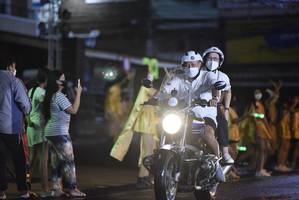 BIB: 
                            <button type="button" onclick="openModal(16281511)" class="btn btn-primary btn-sm float-right btn-popup" data-toggle="modal" data-target=".modal-high-quality">
                        <i class="fas fa-shopping-cart"></i> Add to Cart
                    </button>
                                            <button type="button" onclick="isThisMe(16281511, true)" class="btn btn-success btn-sm float-right btn-popup btn-isme hidden" data-toggle="tooltip" data-placement="bottom" title="นี่คือรูปของคุณใช่ไหม คลิกที่นี่เพื่อเอาเข้าอัลบั้ม">
                        <i class="fas fa-plus"></i> Add to album
                    </button>
                    <button type="button" onclick="isThisMe(16281511, false)" class="btn btn-warning btn-sm float-right btn-popup btn-isnotme hidden">
                        <i class="fas fa-ban"></i> Remove from album
                    </button>