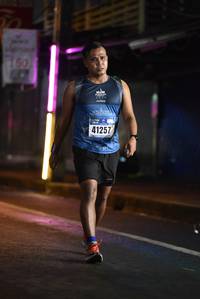 BIB: 150, 41257
                            <button type="button" onclick="openModal(16704129)" class="btn btn-primary btn-sm float-right btn-popup" data-toggle="modal" data-target=".modal-high-quality">
                        <i class="fas fa-shopping-cart"></i> Add to Cart
                    </button>
                                            <button type="button" onclick="isThisMe(16704129, true)" class="btn btn-success btn-sm float-right btn-popup btn-isme hidden" data-toggle="tooltip" data-placement="bottom" title="นี่คือรูปของคุณใช่ไหม คลิกที่นี่เพื่อเอาเข้าอัลบั้ม">
                        <i class="fas fa-plus"></i> Add to album
                    </button>
                    <button type="button" onclick="isThisMe(16704129, false)" class="btn btn-warning btn-sm float-right btn-popup btn-isnotme hidden">
                        <i class="fas fa-ban"></i> Remove from album
                    </button>