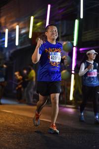 BIB: 42399, 44109
                            <button type="button" onclick="openModal(16810764)" class="btn btn-primary btn-sm float-right btn-popup" data-toggle="modal" data-target=".modal-high-quality">
                        <i class="fas fa-shopping-cart"></i> Add to Cart
                    </button>
                                            <button type="button" onclick="isThisMe(16810764, true)" class="btn btn-success btn-sm float-right btn-popup btn-isme hidden" data-toggle="tooltip" data-placement="bottom" title="นี่คือรูปของคุณใช่ไหม คลิกที่นี่เพื่อเอาเข้าอัลบั้ม">
                        <i class="fas fa-plus"></i> Add to album
                    </button>
                    <button type="button" onclick="isThisMe(16810764, false)" class="btn btn-warning btn-sm float-right btn-popup btn-isnotme hidden">
                        <i class="fas fa-ban"></i> Remove from album
                    </button>
