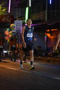BIB: 150, 43337
                            <button type="button" onclick="openModal(16639282)" class="btn btn-primary btn-sm float-right btn-popup" data-toggle="modal" data-target=".modal-high-quality">
                        <i class="fas fa-shopping-cart"></i> Add to Cart
                    </button>
                                            <button type="button" onclick="isThisMe(16639282, true)" class="btn btn-success btn-sm float-right btn-popup btn-isme hidden" data-toggle="tooltip" data-placement="bottom" title="นี่คือรูปของคุณใช่ไหม คลิกที่นี่เพื่อเอาเข้าอัลบั้ม">
                        <i class="fas fa-plus"></i> Add to album
                    </button>
                    <button type="button" onclick="isThisMe(16639282, false)" class="btn btn-warning btn-sm float-right btn-popup btn-isnotme hidden">
                        <i class="fas fa-ban"></i> Remove from album
                    </button>