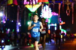 BIB: 41430
                            <button type="button" onclick="openModal(16118130)" class="btn btn-primary btn-sm float-right btn-popup" data-toggle="modal" data-target=".modal-high-quality">
                        <i class="fas fa-shopping-cart"></i> Add to Cart
                    </button>
                                            <button type="button" onclick="isThisMe(16118130, true)" class="btn btn-success btn-sm float-right btn-popup btn-isme hidden" data-toggle="tooltip" data-placement="bottom" title="นี่คือรูปของคุณใช่ไหม คลิกที่นี่เพื่อเอาเข้าอัลบั้ม">
                        <i class="fas fa-plus"></i> Add to album
                    </button>
                    <button type="button" onclick="isThisMe(16118130, false)" class="btn btn-warning btn-sm float-right btn-popup btn-isnotme hidden">
                        <i class="fas fa-ban"></i> Remove from album
                    </button>