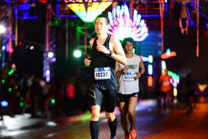 BIB: 40237, 4054
                            <button type="button" onclick="openModal(16116940)" class="btn btn-primary btn-sm float-right btn-popup" data-toggle="modal" data-target=".modal-high-quality">
                        <i class="fas fa-shopping-cart"></i> Add to Cart
                    </button>
                                            <button type="button" onclick="isThisMe(16116940, true)" class="btn btn-success btn-sm float-right btn-popup btn-isme hidden" data-toggle="tooltip" data-placement="bottom" title="นี่คือรูปของคุณใช่ไหม คลิกที่นี่เพื่อเอาเข้าอัลบั้ม">
                        <i class="fas fa-plus"></i> Add to album
                    </button>
                    <button type="button" onclick="isThisMe(16116940, false)" class="btn btn-warning btn-sm float-right btn-popup btn-isnotme hidden">
                        <i class="fas fa-ban"></i> Remove from album
                    </button>