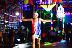 BIB: 947
                            <button type="button" onclick="openModal(16117445)" class="btn btn-primary btn-sm float-right btn-popup" data-toggle="modal" data-target=".modal-high-quality">
                        <i class="fas fa-shopping-cart"></i> Add to Cart
                    </button>
                                            <button type="button" onclick="isThisMe(16117445, true)" class="btn btn-success btn-sm float-right btn-popup btn-isme hidden" data-toggle="tooltip" data-placement="bottom" title="นี่คือรูปของคุณใช่ไหม คลิกที่นี่เพื่อเอาเข้าอัลบั้ม">
                        <i class="fas fa-plus"></i> Add to album
                    </button>
                    <button type="button" onclick="isThisMe(16117445, false)" class="btn btn-warning btn-sm float-right btn-popup btn-isnotme hidden">
                        <i class="fas fa-ban"></i> Remove from album
                    </button>