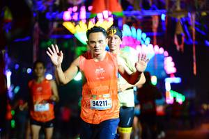 BIB: 94211
                            <button type="button" onclick="openModal(16143531)" class="btn btn-primary btn-sm float-right btn-popup" data-toggle="modal" data-target=".modal-high-quality">
                        <i class="fas fa-shopping-cart"></i> Add to Cart
                    </button>
                                            <button type="button" onclick="isThisMe(16143531, true)" class="btn btn-success btn-sm float-right btn-popup btn-isme hidden" data-toggle="tooltip" data-placement="bottom" title="นี่คือรูปของคุณใช่ไหม คลิกที่นี่เพื่อเอาเข้าอัลบั้ม">
                        <i class="fas fa-plus"></i> Add to album
                    </button>
                    <button type="button" onclick="isThisMe(16143531, false)" class="btn btn-warning btn-sm float-right btn-popup btn-isnotme hidden">
                        <i class="fas fa-ban"></i> Remove from album
                    </button>
