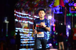 BIB: 22827
                            <button type="button" onclick="openModal(16134712)" class="btn btn-primary btn-sm float-right btn-popup" data-toggle="modal" data-target=".modal-high-quality">
                        <i class="fas fa-shopping-cart"></i> Add to Cart
                    </button>
                                            <button type="button" onclick="isThisMe(16134712, true)" class="btn btn-success btn-sm float-right btn-popup btn-isme hidden" data-toggle="tooltip" data-placement="bottom" title="นี่คือรูปของคุณใช่ไหม คลิกที่นี่เพื่อเอาเข้าอัลบั้ม">
                        <i class="fas fa-plus"></i> Add to album
                    </button>
                    <button type="button" onclick="isThisMe(16134712, false)" class="btn btn-warning btn-sm float-right btn-popup btn-isnotme hidden">
                        <i class="fas fa-ban"></i> Remove from album
                    </button>