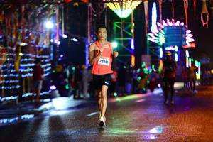 BIB: 22091
                            <button type="button" onclick="openModal(16117589)" class="btn btn-primary btn-sm float-right btn-popup" data-toggle="modal" data-target=".modal-high-quality">
                        <i class="fas fa-shopping-cart"></i> Add to Cart
                    </button>
                                            <button type="button" onclick="isThisMe(16117589, true)" class="btn btn-success btn-sm float-right btn-popup btn-isme hidden" data-toggle="tooltip" data-placement="bottom" title="นี่คือรูปของคุณใช่ไหม คลิกที่นี่เพื่อเอาเข้าอัลบั้ม">
                        <i class="fas fa-plus"></i> Add to album
                    </button>
                    <button type="button" onclick="isThisMe(16117589, false)" class="btn btn-warning btn-sm float-right btn-popup btn-isnotme hidden">
                        <i class="fas fa-ban"></i> Remove from album
                    </button>