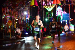 BIB: 40628
                            <button type="button" onclick="openModal(16117096)" class="btn btn-primary btn-sm float-right btn-popup" data-toggle="modal" data-target=".modal-high-quality">
                        <i class="fas fa-shopping-cart"></i> Add to Cart
                    </button>
                                            <button type="button" onclick="isThisMe(16117096, true)" class="btn btn-success btn-sm float-right btn-popup btn-isme hidden" data-toggle="tooltip" data-placement="bottom" title="นี่คือรูปของคุณใช่ไหม คลิกที่นี่เพื่อเอาเข้าอัลบั้ม">
                        <i class="fas fa-plus"></i> Add to album
                    </button>
                    <button type="button" onclick="isThisMe(16117096, false)" class="btn btn-warning btn-sm float-right btn-popup btn-isnotme hidden">
                        <i class="fas fa-ban"></i> Remove from album
                    </button>