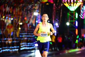 BIB: 62201
                            <button type="button" onclick="openModal(16115839)" class="btn btn-primary btn-sm float-right btn-popup" data-toggle="modal" data-target=".modal-high-quality">
                        <i class="fas fa-shopping-cart"></i> Add to Cart
                    </button>
                                            <button type="button" onclick="isThisMe(16115839, true)" class="btn btn-success btn-sm float-right btn-popup btn-isme hidden" data-toggle="tooltip" data-placement="bottom" title="นี่คือรูปของคุณใช่ไหม คลิกที่นี่เพื่อเอาเข้าอัลบั้ม">
                        <i class="fas fa-plus"></i> Add to album
                    </button>
                    <button type="button" onclick="isThisMe(16115839, false)" class="btn btn-warning btn-sm float-right btn-popup btn-isnotme hidden">
                        <i class="fas fa-ban"></i> Remove from album
                    </button>