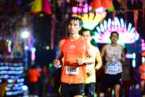 BIB: 22020, 42263
                            <button type="button" onclick="openModal(16144011)" class="btn btn-primary btn-sm float-right btn-popup" data-toggle="modal" data-target=".modal-high-quality">
                        <i class="fas fa-shopping-cart"></i> Add to Cart
                    </button>
                                            <button type="button" onclick="isThisMe(16144011, true)" class="btn btn-success btn-sm float-right btn-popup btn-isme hidden" data-toggle="tooltip" data-placement="bottom" title="นี่คือรูปของคุณใช่ไหม คลิกที่นี่เพื่อเอาเข้าอัลบั้ม">
                        <i class="fas fa-plus"></i> Add to album
                    </button>
                    <button type="button" onclick="isThisMe(16144011, false)" class="btn btn-warning btn-sm float-right btn-popup btn-isnotme hidden">
                        <i class="fas fa-ban"></i> Remove from album
                    </button>