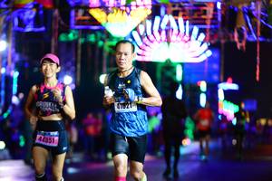 BIB: 41021, 44051
                            <button type="button" onclick="openModal(16139359)" class="btn btn-primary btn-sm float-right btn-popup" data-toggle="modal" data-target=".modal-high-quality">
                        <i class="fas fa-shopping-cart"></i> Add to Cart
                    </button>
                                            <button type="button" onclick="isThisMe(16139359, true)" class="btn btn-success btn-sm float-right btn-popup btn-isme hidden" data-toggle="tooltip" data-placement="bottom" title="นี่คือรูปของคุณใช่ไหม คลิกที่นี่เพื่อเอาเข้าอัลบั้ม">
                        <i class="fas fa-plus"></i> Add to album
                    </button>
                    <button type="button" onclick="isThisMe(16139359, false)" class="btn btn-warning btn-sm float-right btn-popup btn-isnotme hidden">
                        <i class="fas fa-ban"></i> Remove from album
                    </button>