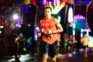 BIB: 224
                            <button type="button" onclick="openModal(16118263)" class="btn btn-primary btn-sm float-right btn-popup" data-toggle="modal" data-target=".modal-high-quality">
                        <i class="fas fa-shopping-cart"></i> Add to Cart
                    </button>
                                            <button type="button" onclick="isThisMe(16118263, true)" class="btn btn-success btn-sm float-right btn-popup btn-isme hidden" data-toggle="tooltip" data-placement="bottom" title="นี่คือรูปของคุณใช่ไหม คลิกที่นี่เพื่อเอาเข้าอัลบั้ม">
                        <i class="fas fa-plus"></i> Add to album
                    </button>
                    <button type="button" onclick="isThisMe(16118263, false)" class="btn btn-warning btn-sm float-right btn-popup btn-isnotme hidden">
                        <i class="fas fa-ban"></i> Remove from album
                    </button>