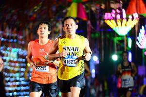 BIB: 41621, 22293
                            <button type="button" onclick="openModal(16133152)" class="btn btn-primary btn-sm float-right btn-popup" data-toggle="modal" data-target=".modal-high-quality">
                        <i class="fas fa-shopping-cart"></i> Add to Cart
                    </button>
                                            <button type="button" onclick="isThisMe(16133152, true)" class="btn btn-success btn-sm float-right btn-popup btn-isme hidden" data-toggle="tooltip" data-placement="bottom" title="นี่คือรูปของคุณใช่ไหม คลิกที่นี่เพื่อเอาเข้าอัลบั้ม">
                        <i class="fas fa-plus"></i> Add to album
                    </button>
                    <button type="button" onclick="isThisMe(16133152, false)" class="btn btn-warning btn-sm float-right btn-popup btn-isnotme hidden">
                        <i class="fas fa-ban"></i> Remove from album
                    </button>