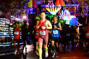 BIB: 41880, 42237, 205
                            <button type="button" onclick="openModal(16135150)" class="btn btn-primary btn-sm float-right btn-popup" data-toggle="modal" data-target=".modal-high-quality">
                        <i class="fas fa-shopping-cart"></i> Add to Cart
                    </button>
                                            <button type="button" onclick="isThisMe(16135150, true)" class="btn btn-success btn-sm float-right btn-popup btn-isme hidden" data-toggle="tooltip" data-placement="bottom" title="นี่คือรูปของคุณใช่ไหม คลิกที่นี่เพื่อเอาเข้าอัลบั้ม">
                        <i class="fas fa-plus"></i> Add to album
                    </button>
                    <button type="button" onclick="isThisMe(16135150, false)" class="btn btn-warning btn-sm float-right btn-popup btn-isnotme hidden">
                        <i class="fas fa-ban"></i> Remove from album
                    </button>
