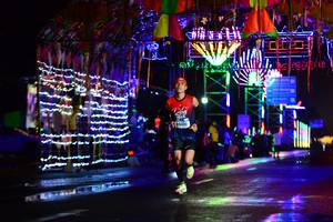 BIB: 40410
                            <button type="button" onclick="openModal(16115007)" class="btn btn-primary btn-sm float-right btn-popup" data-toggle="modal" data-target=".modal-high-quality">
                        <i class="fas fa-shopping-cart"></i> Add to Cart
                    </button>
                                            <button type="button" onclick="isThisMe(16115007, true)" class="btn btn-success btn-sm float-right btn-popup btn-isme hidden" data-toggle="tooltip" data-placement="bottom" title="นี่คือรูปของคุณใช่ไหม คลิกที่นี่เพื่อเอาเข้าอัลบั้ม">
                        <i class="fas fa-plus"></i> Add to album
                    </button>
                    <button type="button" onclick="isThisMe(16115007, false)" class="btn btn-warning btn-sm float-right btn-popup btn-isnotme hidden">
                        <i class="fas fa-ban"></i> Remove from album
                    </button>