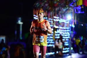 BIB: 40368
                            <button type="button" onclick="openModal(16117039)" class="btn btn-primary btn-sm float-right btn-popup" data-toggle="modal" data-target=".modal-high-quality">
                        <i class="fas fa-shopping-cart"></i> Add to Cart
                    </button>
                                            <button type="button" onclick="isThisMe(16117039, true)" class="btn btn-success btn-sm float-right btn-popup btn-isme hidden" data-toggle="tooltip" data-placement="bottom" title="นี่คือรูปของคุณใช่ไหม คลิกที่นี่เพื่อเอาเข้าอัลบั้ม">
                        <i class="fas fa-plus"></i> Add to album
                    </button>
                    <button type="button" onclick="isThisMe(16117039, false)" class="btn btn-warning btn-sm float-right btn-popup btn-isnotme hidden">
                        <i class="fas fa-ban"></i> Remove from album
                    </button>