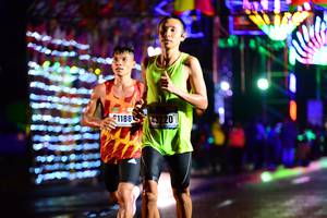 BIB: 1188, 45220
                            <button type="button" onclick="openModal(16116097)" class="btn btn-primary btn-sm float-right btn-popup" data-toggle="modal" data-target=".modal-high-quality">
                        <i class="fas fa-shopping-cart"></i> Add to Cart
                    </button>
                                            <button type="button" onclick="isThisMe(16116097, true)" class="btn btn-success btn-sm float-right btn-popup btn-isme hidden" data-toggle="tooltip" data-placement="bottom" title="นี่คือรูปของคุณใช่ไหม คลิกที่นี่เพื่อเอาเข้าอัลบั้ม">
                        <i class="fas fa-plus"></i> Add to album
                    </button>
                    <button type="button" onclick="isThisMe(16116097, false)" class="btn btn-warning btn-sm float-right btn-popup btn-isnotme hidden">
                        <i class="fas fa-ban"></i> Remove from album
                    </button>