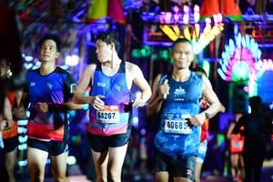 BIB: 64267, 40685
                            <button type="button" onclick="openModal(16139148)" class="btn btn-primary btn-sm float-right btn-popup" data-toggle="modal" data-target=".modal-high-quality">
                        <i class="fas fa-shopping-cart"></i> Add to Cart
                    </button>
                                            <button type="button" onclick="isThisMe(16139148, true)" class="btn btn-success btn-sm float-right btn-popup btn-isme hidden" data-toggle="tooltip" data-placement="bottom" title="นี่คือรูปของคุณใช่ไหม คลิกที่นี่เพื่อเอาเข้าอัลบั้ม">
                        <i class="fas fa-plus"></i> Add to album
                    </button>
                    <button type="button" onclick="isThisMe(16139148, false)" class="btn btn-warning btn-sm float-right btn-popup btn-isnotme hidden">
                        <i class="fas fa-ban"></i> Remove from album
                    </button>
