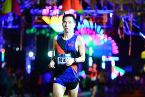 BIB: 401
                            <button type="button" onclick="openModal(16143202)" class="btn btn-primary btn-sm float-right btn-popup" data-toggle="modal" data-target=".modal-high-quality">
                        <i class="fas fa-shopping-cart"></i> Add to Cart
                    </button>
                                            <button type="button" onclick="isThisMe(16143202, true)" class="btn btn-success btn-sm float-right btn-popup btn-isme hidden" data-toggle="tooltip" data-placement="bottom" title="นี่คือรูปของคุณใช่ไหม คลิกที่นี่เพื่อเอาเข้าอัลบั้ม">
                        <i class="fas fa-plus"></i> Add to album
                    </button>
                    <button type="button" onclick="isThisMe(16143202, false)" class="btn btn-warning btn-sm float-right btn-popup btn-isnotme hidden">
                        <i class="fas fa-ban"></i> Remove from album
                    </button>