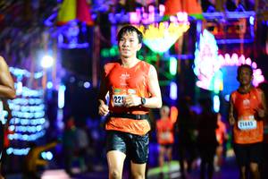 BIB: 225, 21445
                            <button type="button" onclick="openModal(16141091)" class="btn btn-primary btn-sm float-right btn-popup" data-toggle="modal" data-target=".modal-high-quality">
                        <i class="fas fa-shopping-cart"></i> Add to Cart
                    </button>
                                            <button type="button" onclick="isThisMe(16141091, true)" class="btn btn-success btn-sm float-right btn-popup btn-isme hidden" data-toggle="tooltip" data-placement="bottom" title="นี่คือรูปของคุณใช่ไหม คลิกที่นี่เพื่อเอาเข้าอัลบั้ม">
                        <i class="fas fa-plus"></i> Add to album
                    </button>
                    <button type="button" onclick="isThisMe(16141091, false)" class="btn btn-warning btn-sm float-right btn-popup btn-isnotme hidden">
                        <i class="fas fa-ban"></i> Remove from album
                    </button>