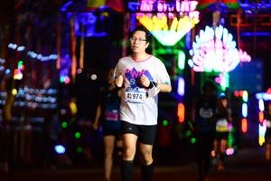 BIB: 42974
                            <button type="button" onclick="openModal(16315513)" class="btn btn-primary btn-sm float-right btn-popup" data-toggle="modal" data-target=".modal-high-quality">
                        <i class="fas fa-shopping-cart"></i> Add to Cart
                    </button>
                                            <button type="button" onclick="isThisMe(16315513, true)" class="btn btn-success btn-sm float-right btn-popup btn-isme hidden" data-toggle="tooltip" data-placement="bottom" title="นี่คือรูปของคุณใช่ไหม คลิกที่นี่เพื่อเอาเข้าอัลบั้ม">
                        <i class="fas fa-plus"></i> Add to album
                    </button>
                    <button type="button" onclick="isThisMe(16315513, false)" class="btn btn-warning btn-sm float-right btn-popup btn-isnotme hidden">
                        <i class="fas fa-ban"></i> Remove from album
                    </button>