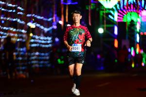 BIB: 0341
                            <button type="button" onclick="openModal(16314003)" class="btn btn-primary btn-sm float-right btn-popup" data-toggle="modal" data-target=".modal-high-quality">
                        <i class="fas fa-shopping-cart"></i> Add to Cart
                    </button>
                                            <button type="button" onclick="isThisMe(16314003, true)" class="btn btn-success btn-sm float-right btn-popup btn-isme hidden" data-toggle="tooltip" data-placement="bottom" title="นี่คือรูปของคุณใช่ไหม คลิกที่นี่เพื่อเอาเข้าอัลบั้ม">
                        <i class="fas fa-plus"></i> Add to album
                    </button>
                    <button type="button" onclick="isThisMe(16314003, false)" class="btn btn-warning btn-sm float-right btn-popup btn-isnotme hidden">
                        <i class="fas fa-ban"></i> Remove from album
                    </button>
