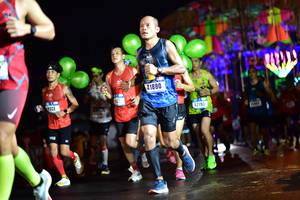 BIB: 41880, 42193
                            <button type="button" onclick="openModal(16515437)" class="btn btn-primary btn-sm float-right btn-popup" data-toggle="modal" data-target=".modal-high-quality">
                        <i class="fas fa-shopping-cart"></i> Add to Cart
                    </button>
                                            <button type="button" onclick="isThisMe(16515437, true)" class="btn btn-success btn-sm float-right btn-popup btn-isme hidden" data-toggle="tooltip" data-placement="bottom" title="นี่คือรูปของคุณใช่ไหม คลิกที่นี่เพื่อเอาเข้าอัลบั้ม">
                        <i class="fas fa-plus"></i> Add to album
                    </button>
                    <button type="button" onclick="isThisMe(16515437, false)" class="btn btn-warning btn-sm float-right btn-popup btn-isnotme hidden">
                        <i class="fas fa-ban"></i> Remove from album
                    </button>