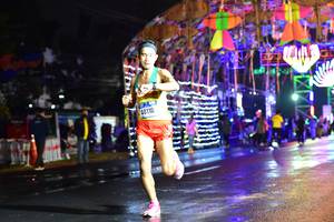 BIB: 40110
                            <button type="button" onclick="openModal(16485849)" class="btn btn-primary btn-sm float-right btn-popup" data-toggle="modal" data-target=".modal-high-quality">
                        <i class="fas fa-shopping-cart"></i> Add to Cart
                    </button>
                                            <button type="button" onclick="isThisMe(16485849, true)" class="btn btn-success btn-sm float-right btn-popup btn-isme hidden" data-toggle="tooltip" data-placement="bottom" title="นี่คือรูปของคุณใช่ไหม คลิกที่นี่เพื่อเอาเข้าอัลบั้ม">
                        <i class="fas fa-plus"></i> Add to album
                    </button>
                    <button type="button" onclick="isThisMe(16485849, false)" class="btn btn-warning btn-sm float-right btn-popup btn-isnotme hidden">
                        <i class="fas fa-ban"></i> Remove from album
                    </button>