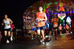 BIB: 204, 40627, 2286
                            <button type="button" onclick="openModal(16522750)" class="btn btn-primary btn-sm float-right btn-popup" data-toggle="modal" data-target=".modal-high-quality">
                        <i class="fas fa-shopping-cart"></i> Add to Cart
                    </button>
                                            <button type="button" onclick="isThisMe(16522750, true)" class="btn btn-success btn-sm float-right btn-popup btn-isme hidden" data-toggle="tooltip" data-placement="bottom" title="นี่คือรูปของคุณใช่ไหม คลิกที่นี่เพื่อเอาเข้าอัลบั้ม">
                        <i class="fas fa-plus"></i> Add to album
                    </button>
                    <button type="button" onclick="isThisMe(16522750, false)" class="btn btn-warning btn-sm float-right btn-popup btn-isnotme hidden">
                        <i class="fas fa-ban"></i> Remove from album
                    </button>
