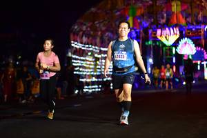 BIB: 42425, 414
                            <button type="button" onclick="openModal(17005363)" class="btn btn-primary btn-sm float-right btn-popup" data-toggle="modal" data-target=".modal-high-quality">
                        <i class="fas fa-shopping-cart"></i> Add to Cart
                    </button>
                                            <button type="button" onclick="isThisMe(17005363, true)" class="btn btn-success btn-sm float-right btn-popup btn-isme hidden" data-toggle="tooltip" data-placement="bottom" title="นี่คือรูปของคุณใช่ไหม คลิกที่นี่เพื่อเอาเข้าอัลบั้ม">
                        <i class="fas fa-plus"></i> Add to album
                    </button>
                    <button type="button" onclick="isThisMe(17005363, false)" class="btn btn-warning btn-sm float-right btn-popup btn-isnotme hidden">
                        <i class="fas fa-ban"></i> Remove from album
                    </button>