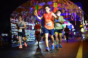 BIB: 94211, 24269, 23201
                            <button type="button" onclick="openModal(16522908)" class="btn btn-primary btn-sm float-right btn-popup" data-toggle="modal" data-target=".modal-high-quality">
                        <i class="fas fa-shopping-cart"></i> Add to Cart
                    </button>
                                            <button type="button" onclick="isThisMe(16522908, true)" class="btn btn-success btn-sm float-right btn-popup btn-isme hidden" data-toggle="tooltip" data-placement="bottom" title="นี่คือรูปของคุณใช่ไหม คลิกที่นี่เพื่อเอาเข้าอัลบั้ม">
                        <i class="fas fa-plus"></i> Add to album
                    </button>
                    <button type="button" onclick="isThisMe(16522908, false)" class="btn btn-warning btn-sm float-right btn-popup btn-isnotme hidden">
                        <i class="fas fa-ban"></i> Remove from album
                    </button>