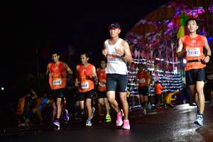 BIB: 22545, 2457, 24296, 2958
                            <button type="button" onclick="openModal(16521008)" class="btn btn-primary btn-sm float-right btn-popup" data-toggle="modal" data-target=".modal-high-quality">
                        <i class="fas fa-shopping-cart"></i> Add to Cart
                    </button>
                                            <button type="button" onclick="isThisMe(16521008, true)" class="btn btn-success btn-sm float-right btn-popup btn-isme hidden" data-toggle="tooltip" data-placement="bottom" title="นี่คือรูปของคุณใช่ไหม คลิกที่นี่เพื่อเอาเข้าอัลบั้ม">
                        <i class="fas fa-plus"></i> Add to album
                    </button>
                    <button type="button" onclick="isThisMe(16521008, false)" class="btn btn-warning btn-sm float-right btn-popup btn-isnotme hidden">
                        <i class="fas fa-ban"></i> Remove from album
                    </button>