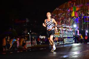 BIB: 40807
                            <button type="button" onclick="openModal(16486818)" class="btn btn-primary btn-sm float-right btn-popup" data-toggle="modal" data-target=".modal-high-quality">
                        <i class="fas fa-shopping-cart"></i> Add to Cart
                    </button>
                                            <button type="button" onclick="isThisMe(16486818, true)" class="btn btn-success btn-sm float-right btn-popup btn-isme hidden" data-toggle="tooltip" data-placement="bottom" title="นี่คือรูปของคุณใช่ไหม คลิกที่นี่เพื่อเอาเข้าอัลบั้ม">
                        <i class="fas fa-plus"></i> Add to album
                    </button>
                    <button type="button" onclick="isThisMe(16486818, false)" class="btn btn-warning btn-sm float-right btn-popup btn-isnotme hidden">
                        <i class="fas fa-ban"></i> Remove from album
                    </button>