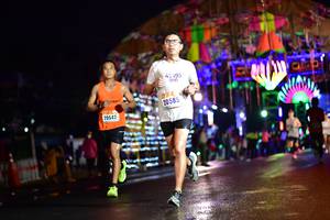 BIB: 4195, 20585, 20542
                            <button type="button" onclick="openModal(16497464)" class="btn btn-primary btn-sm float-right btn-popup" data-toggle="modal" data-target=".modal-high-quality">
                        <i class="fas fa-shopping-cart"></i> Add to Cart
                    </button>
                                            <button type="button" onclick="isThisMe(16497464, true)" class="btn btn-success btn-sm float-right btn-popup btn-isme hidden" data-toggle="tooltip" data-placement="bottom" title="นี่คือรูปของคุณใช่ไหม คลิกที่นี่เพื่อเอาเข้าอัลบั้ม">
                        <i class="fas fa-plus"></i> Add to album
                    </button>
                    <button type="button" onclick="isThisMe(16497464, false)" class="btn btn-warning btn-sm float-right btn-popup btn-isnotme hidden">
                        <i class="fas fa-ban"></i> Remove from album
                    </button>