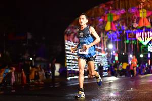 BIB: 40917
                            <button type="button" onclick="openModal(16488355)" class="btn btn-primary btn-sm float-right btn-popup" data-toggle="modal" data-target=".modal-high-quality">
                        <i class="fas fa-shopping-cart"></i> Add to Cart
                    </button>
                                            <button type="button" onclick="isThisMe(16488355, true)" class="btn btn-success btn-sm float-right btn-popup btn-isme hidden" data-toggle="tooltip" data-placement="bottom" title="นี่คือรูปของคุณใช่ไหม คลิกที่นี่เพื่อเอาเข้าอัลบั้ม">
                        <i class="fas fa-plus"></i> Add to album
                    </button>
                    <button type="button" onclick="isThisMe(16488355, false)" class="btn btn-warning btn-sm float-right btn-popup btn-isnotme hidden">
                        <i class="fas fa-ban"></i> Remove from album
                    </button>